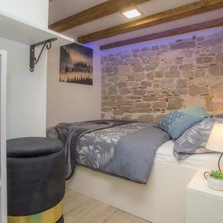 Old Center Cozy Room Split Exterior foto